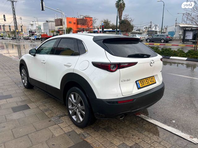 מאזדה CX-30