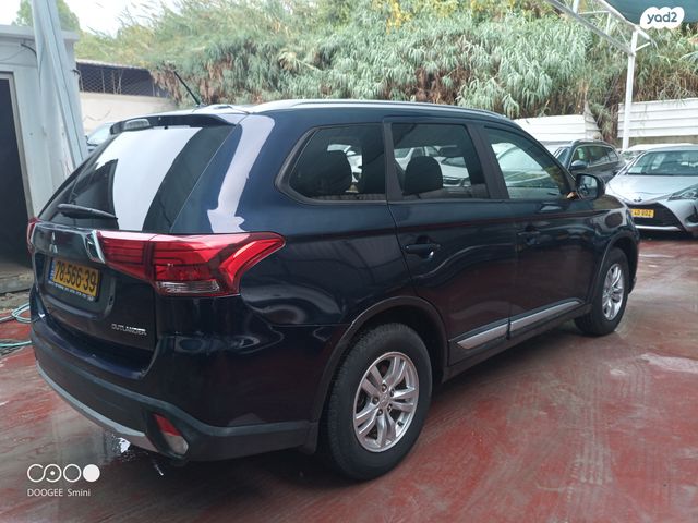 מיצובישי אאוטלנדר