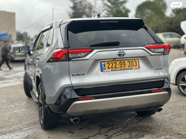 מודעת רכב טויוטה RAV4