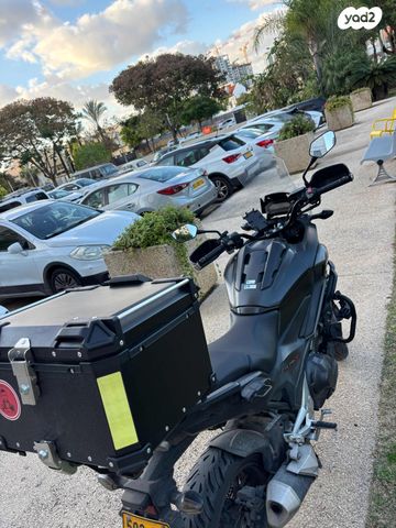 הונדה NC750X DCT