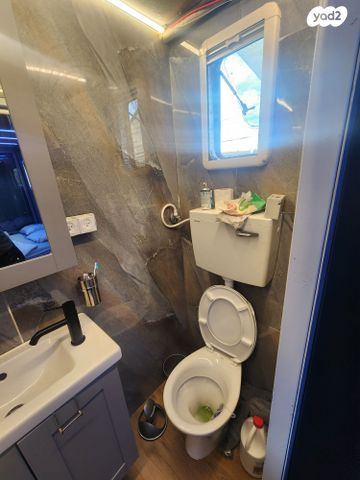 ממונע אוטוקראוון