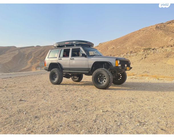 מודעת רכב קרייזלר