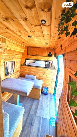 מודעת רכב ממונע אוטוקראוון