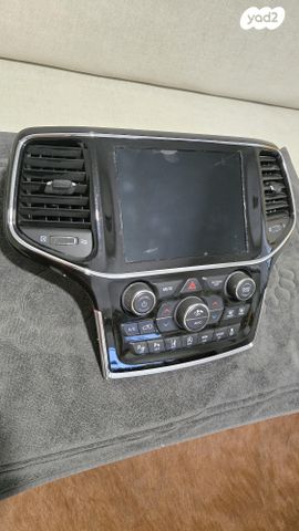 feedItemObj.data.row_1