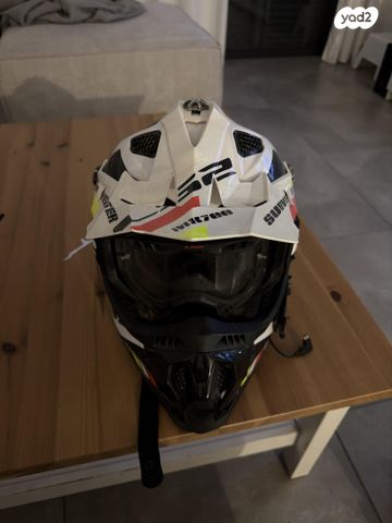 feedItemObj.data.row_1