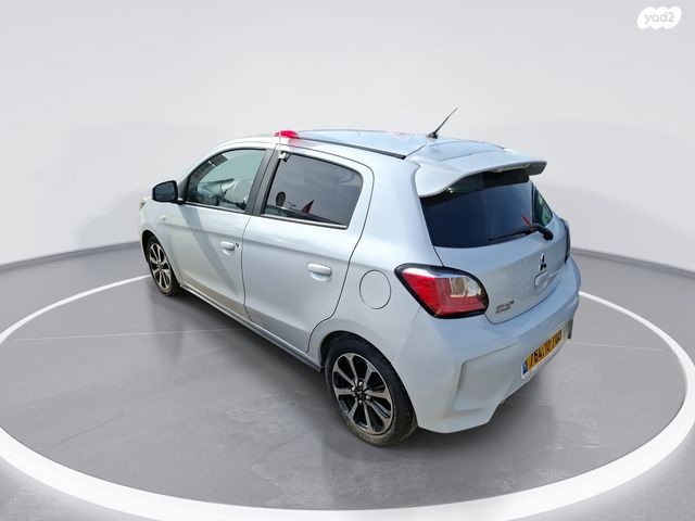 מיצובישי ספייס סטאר