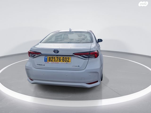 טויוטה קורולה