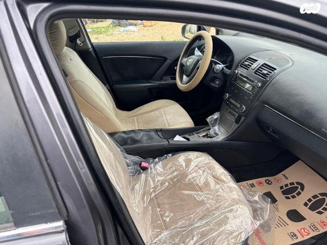 מודעת רכב טויוטה אוונסיס