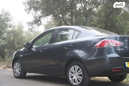 מודעת רכב מאזדה 2