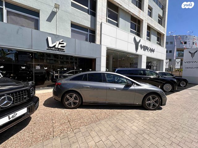 מודעת רכב מרצדס-בנץ EQE