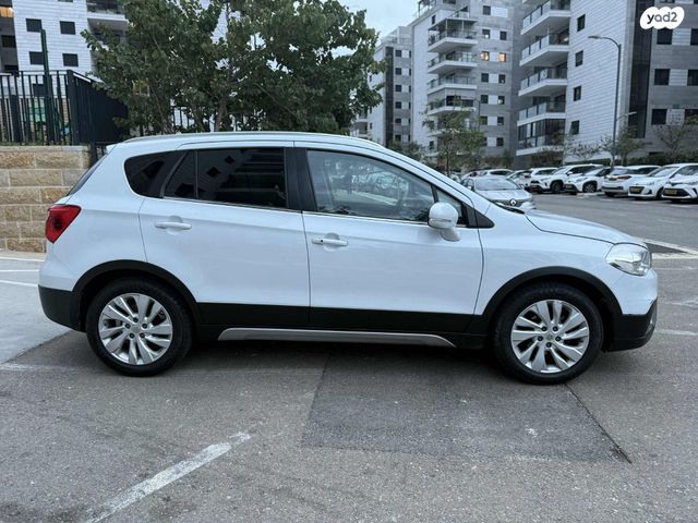 סוזוקי קרוסאובר