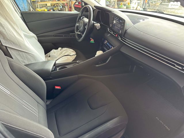 יונדאי אלנטרה