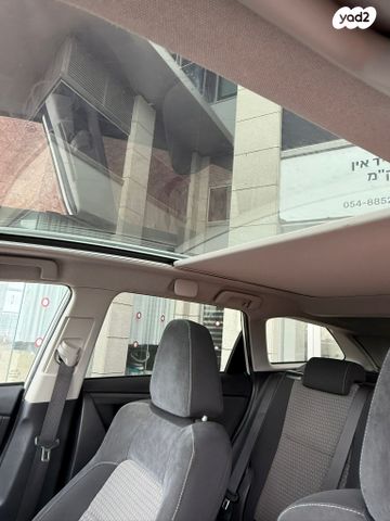 טויוטה אוריס