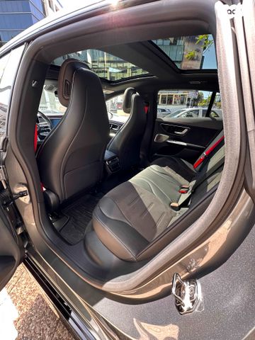 מרצדס-בנץ EQE