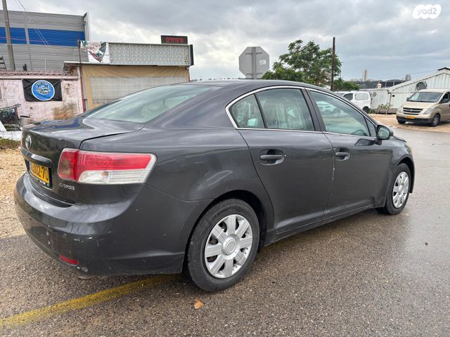 טויוטה אוונסיס