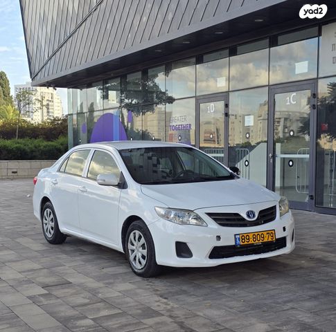 מודעת רכב טויוטה קורולה