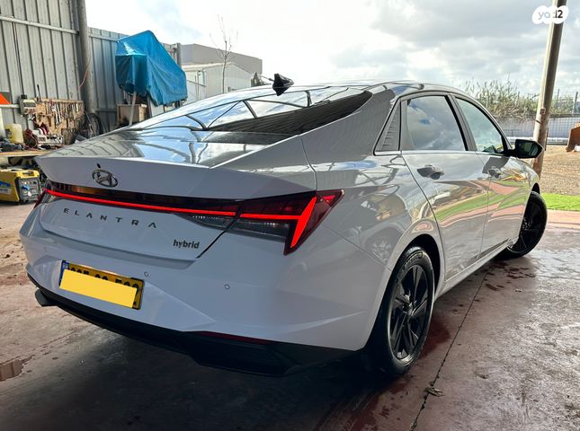 יונדאי אלנטרה