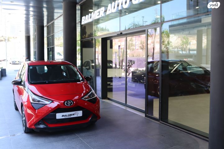 טויוטה אייגו