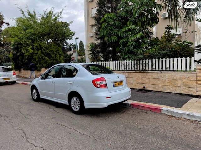 סוזוקי SX4
