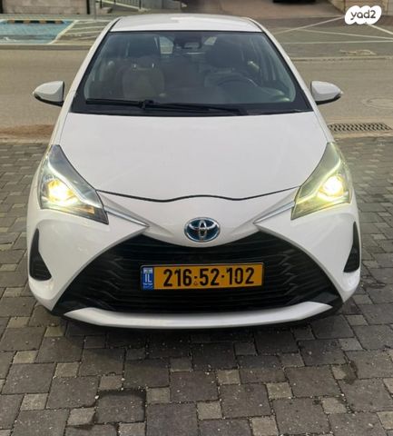 מודעת רכב טויוטה יאריס