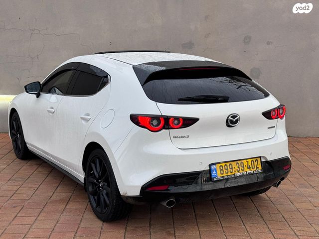 מאזדה 3