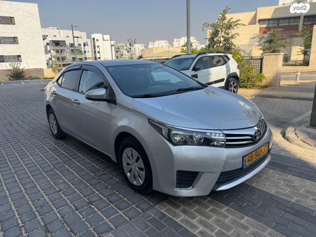 מודעת רכב טויוטה קורולה