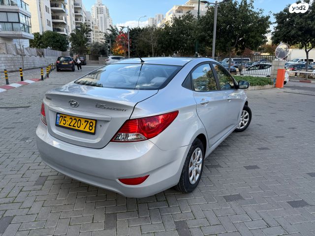 יונדאי אקסנט i25