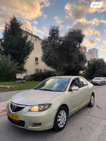 מודעת רכב מאזדה 3