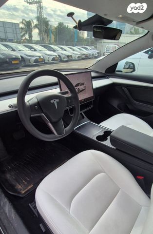 טסלה מודל 3