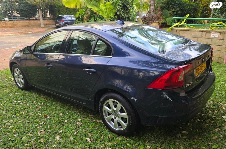 וולוו S60