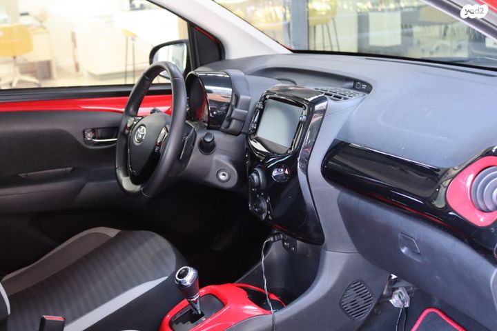 טויוטה אייגו