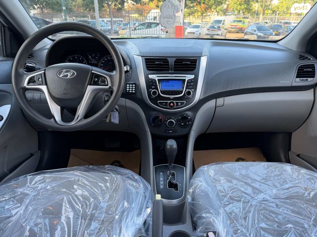 יונדאי אקסנט i25