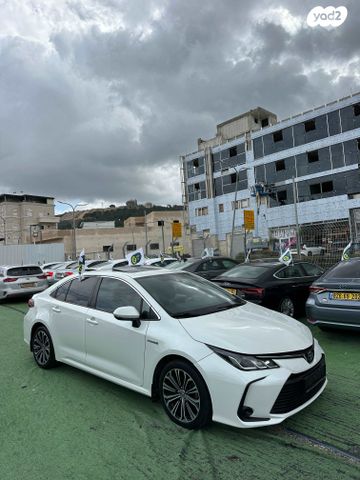 טויוטה קורולה