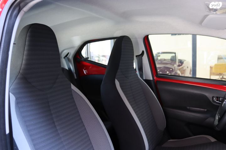 טויוטה אייגו