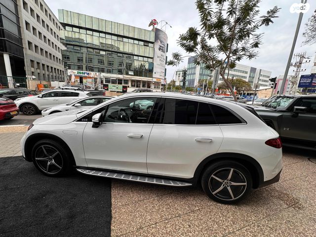 מרצדס-בנץ EQE SUV