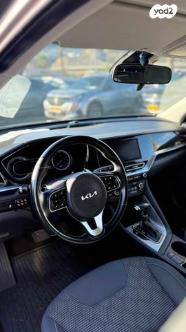 קיה נירו פלוס