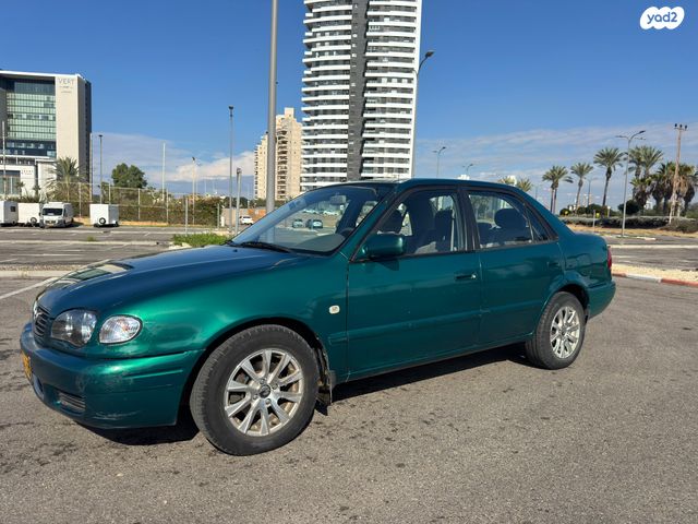 טויוטה קורולה