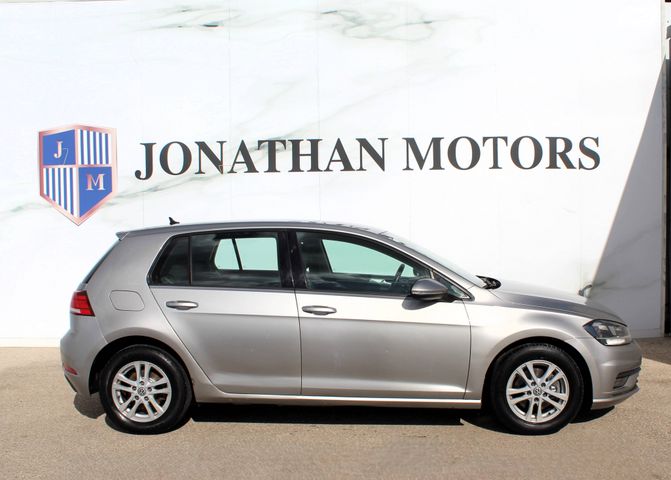 פולקסווגן גולף