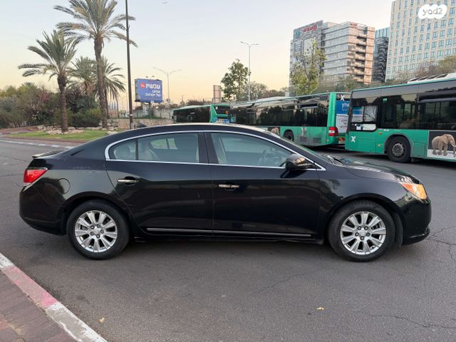 ביואיק לה-קרוס