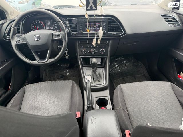 מודעת רכב סיאט לאון 1