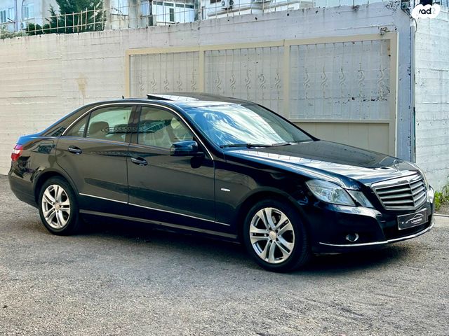 מודעת רכב מרצדס-בנץ E-class