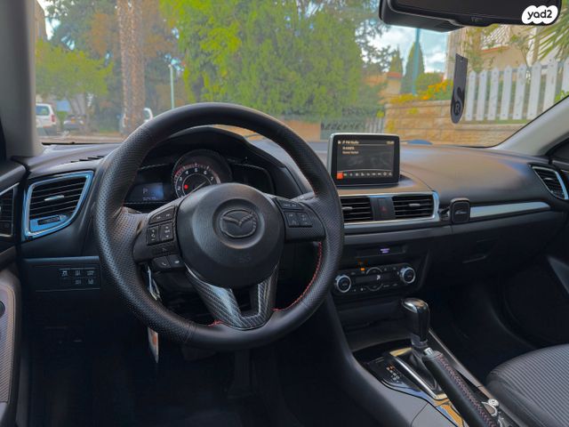 מודעת רכב מאזדה 3 2