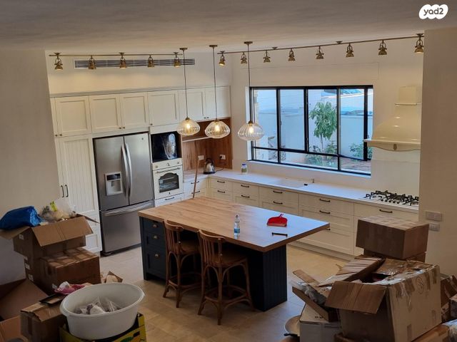 בית פרטי/ קוטג', הגולן 11, אמירי גן, גדרה