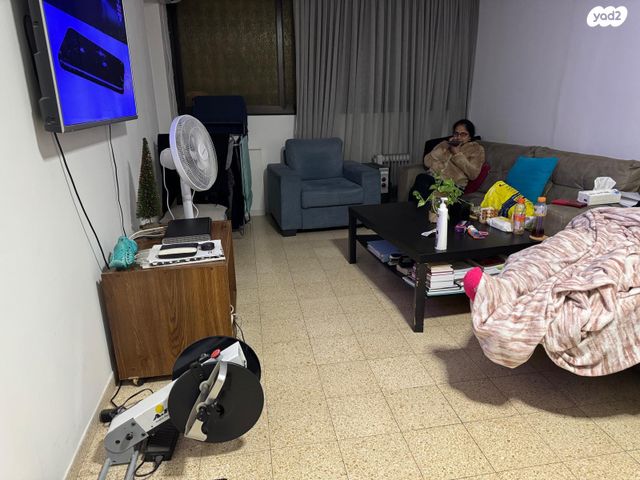 דירה, שרה אהרונסון 41, אזור הבילויים, רמת גן