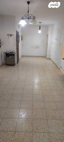 דירה, בני משה 10, ד' / מערב מרכז העיר, רחובות