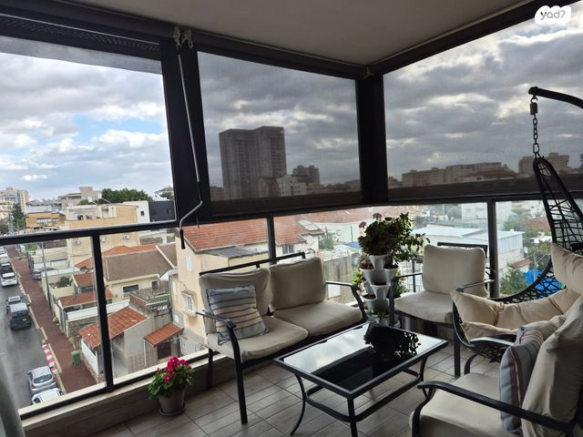 דירה, דוד מזרחי 15, שעריים, רחובות