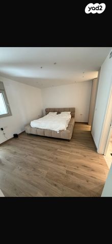 דירת גן, בנימין ד'ישראלי 12, אחוזה, חיפה