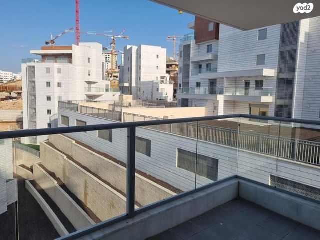 דירה, גולדה מאיר 15, מורשת, מודיעין מכבים רעות