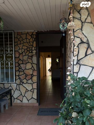 בית פרטי/ קוטג', החרמון 17, נווה ישראל, הרצליה