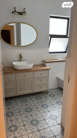 בית פרטי/ קוטג', הגולן 11, אמירי גן, גדרה